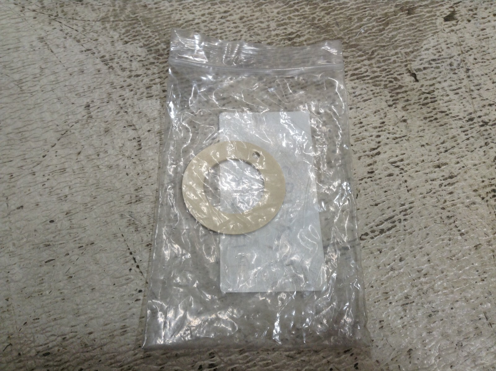 TE 4127192 Cover New (TSC)