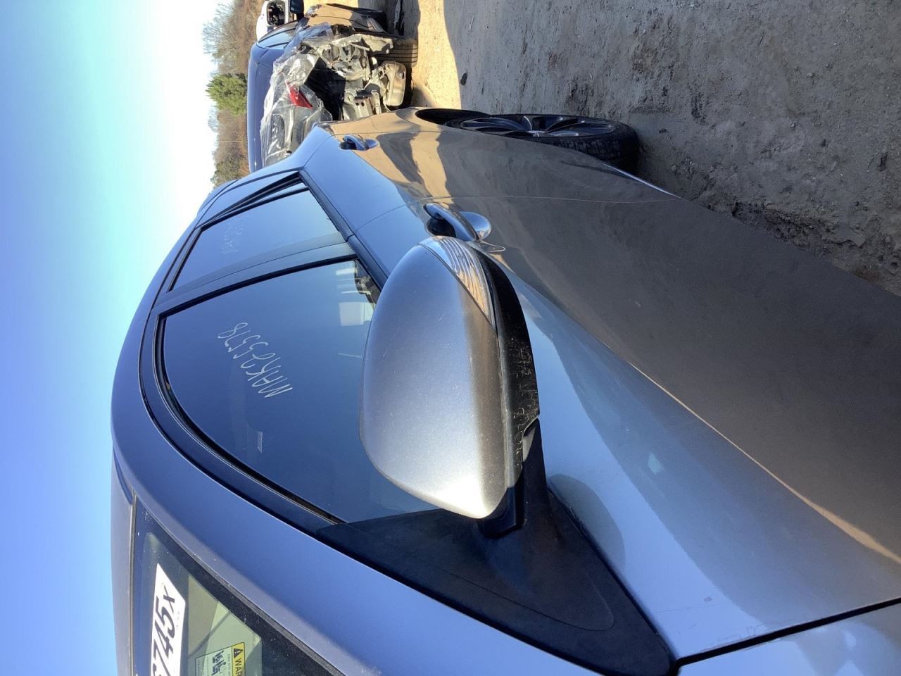 3 2010 Glove Box 4883126