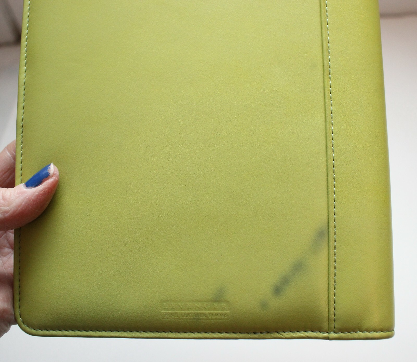 LEVENGER Lime Green Leather Junior Portfolio Folder Memo Holder New With Defect