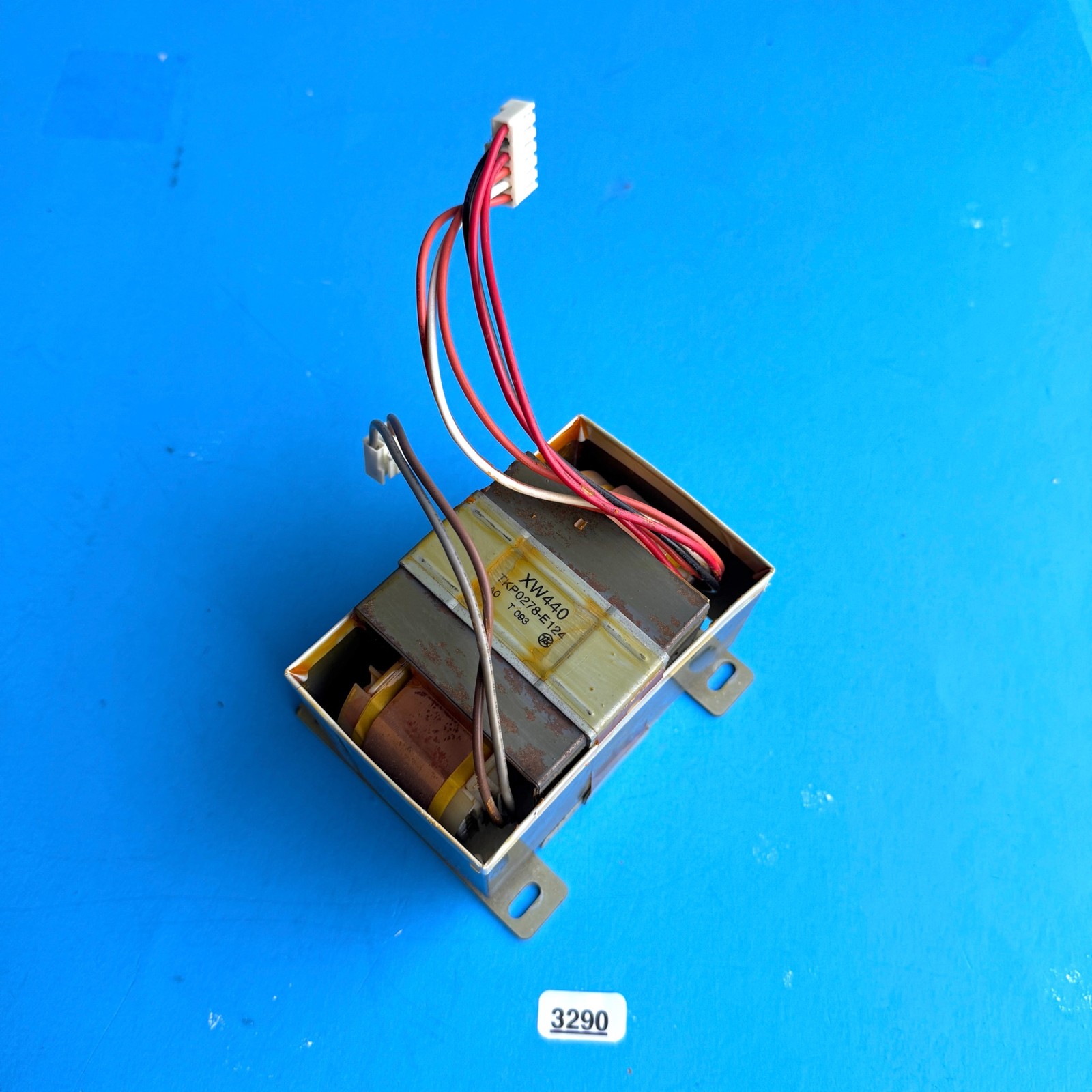 YAMAHA EMX620 Powered Mixer Used Part: AC/DC Power Transformer Unit XW440