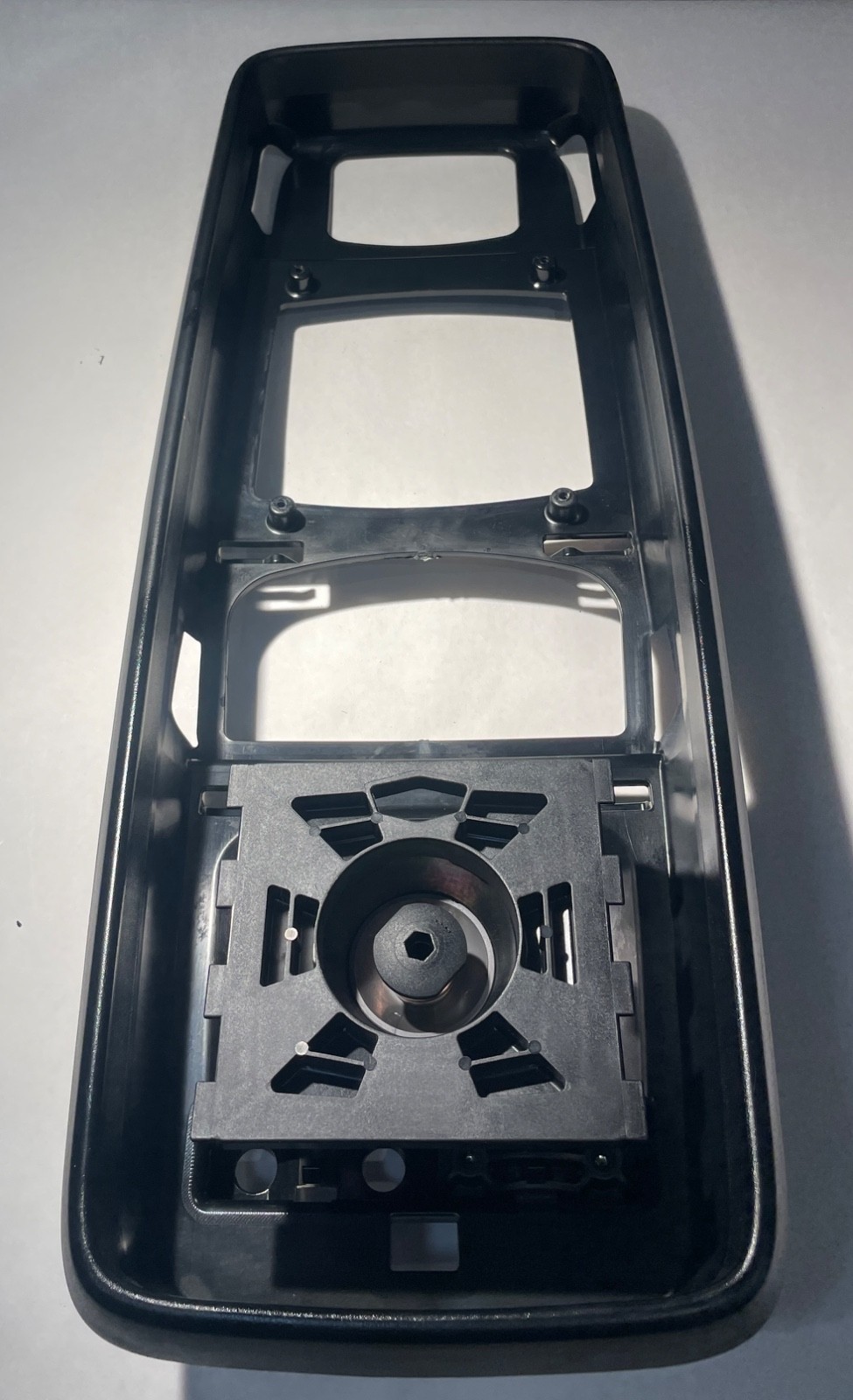 INTERNATIONAL 2595661C1 LH AERO MIRROR BEZEL ASSEMBLY PROSTAR LONESTAR
