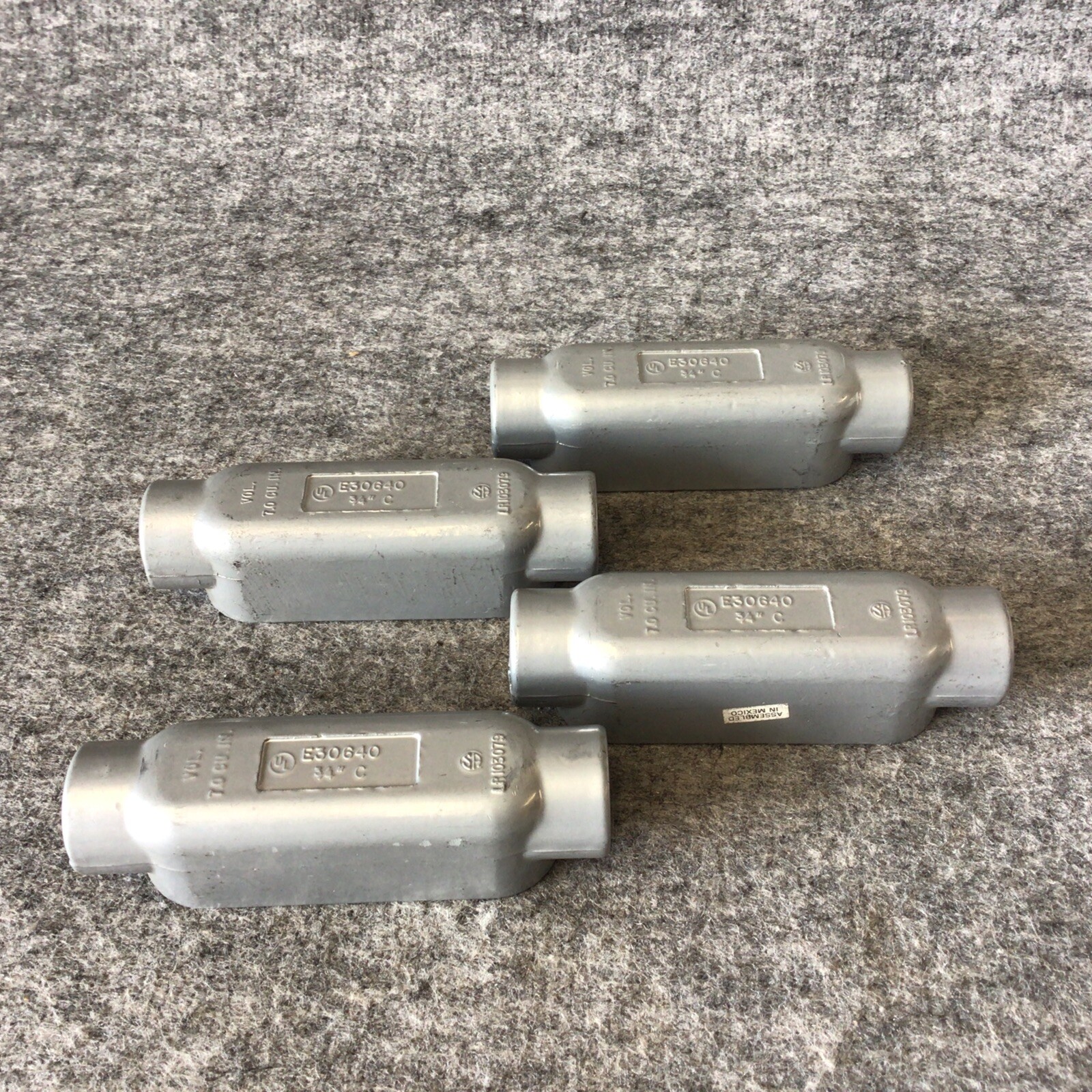 Lot Of 4  3/4" Aluminum C Conduit Body Threaded E30640 New