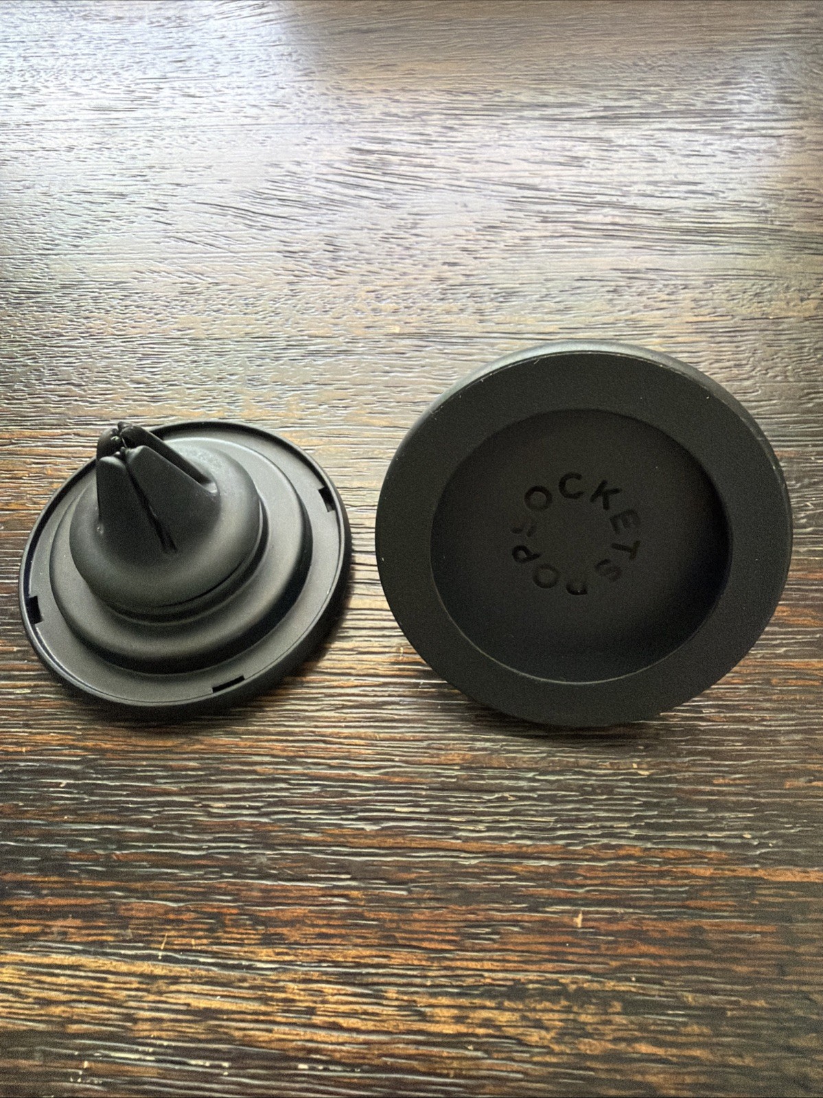 Popsockets Popmount Car Vent For MAGSAFE   (LOT OF 2) Black PREOWNED!