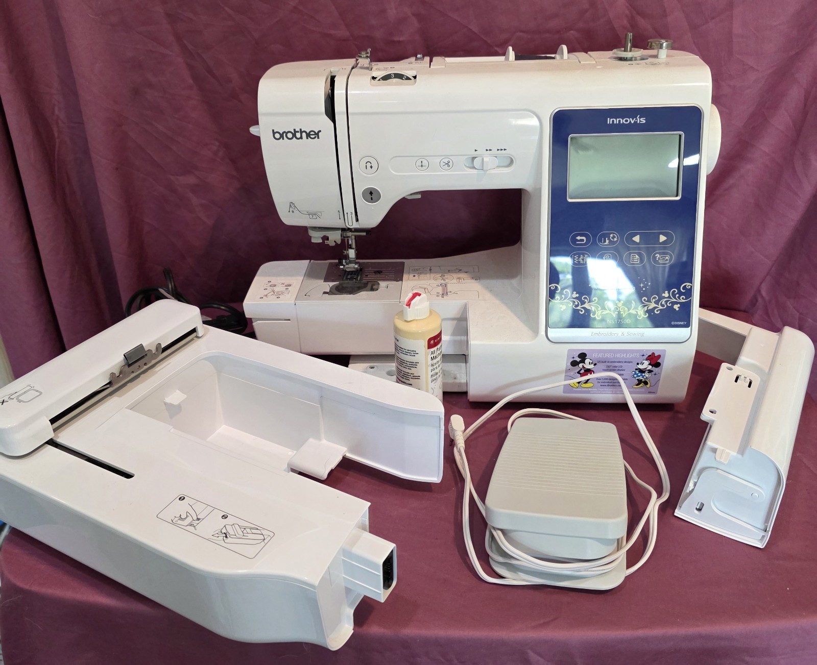 Brother Innov-is NS1750D Disney Sewing/Embroidery Machine w/ Case