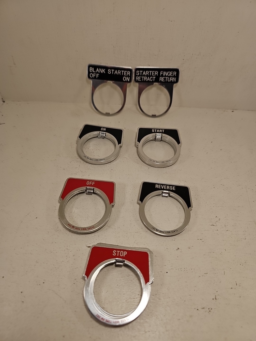 New Lot Of 28 CLASS 9001 TYPE KN-200 SQUARE D ALUMINUM Mixed Models