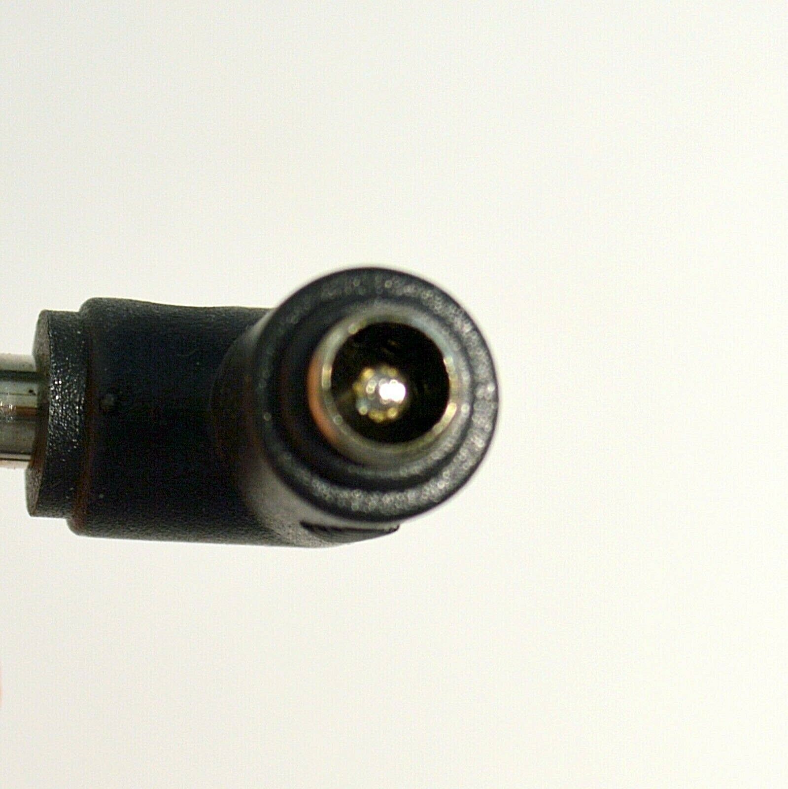 Longdex 4pc 90 Degree D3 Adapter for Laptop