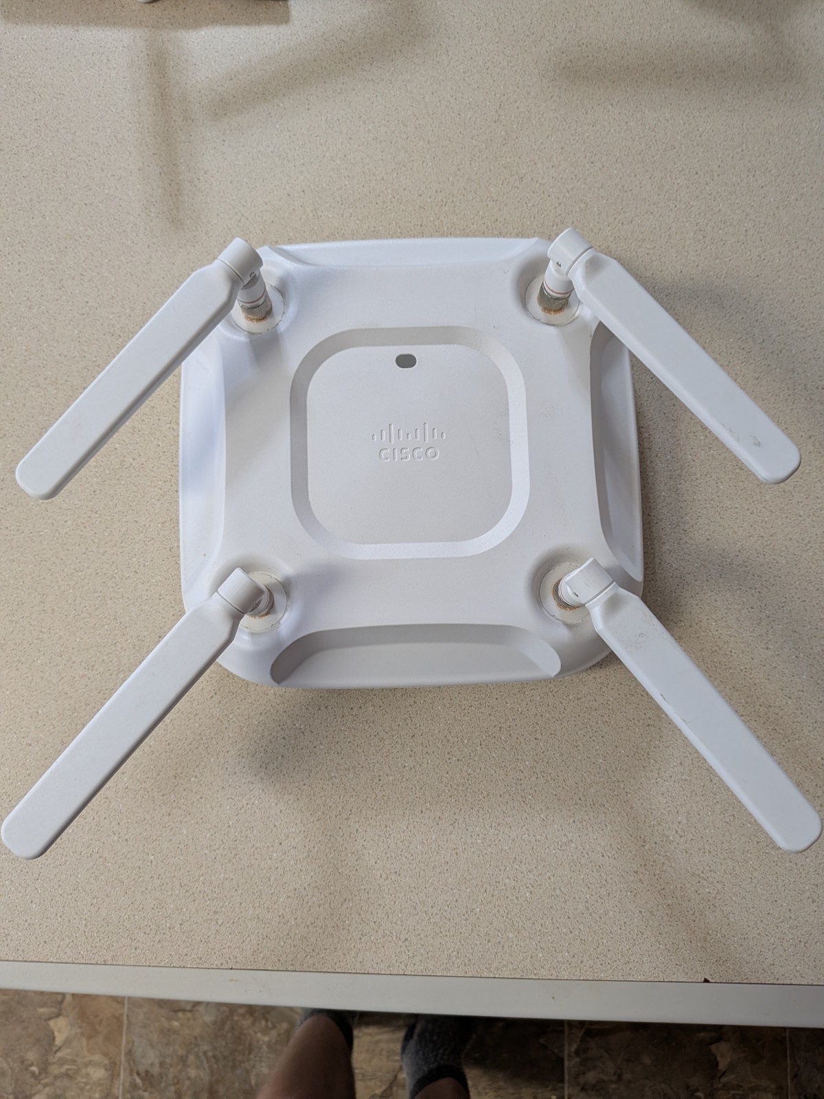 Cisco AIR-CAP3702E-B-K9 Aironet 3702P Wireless Access Point