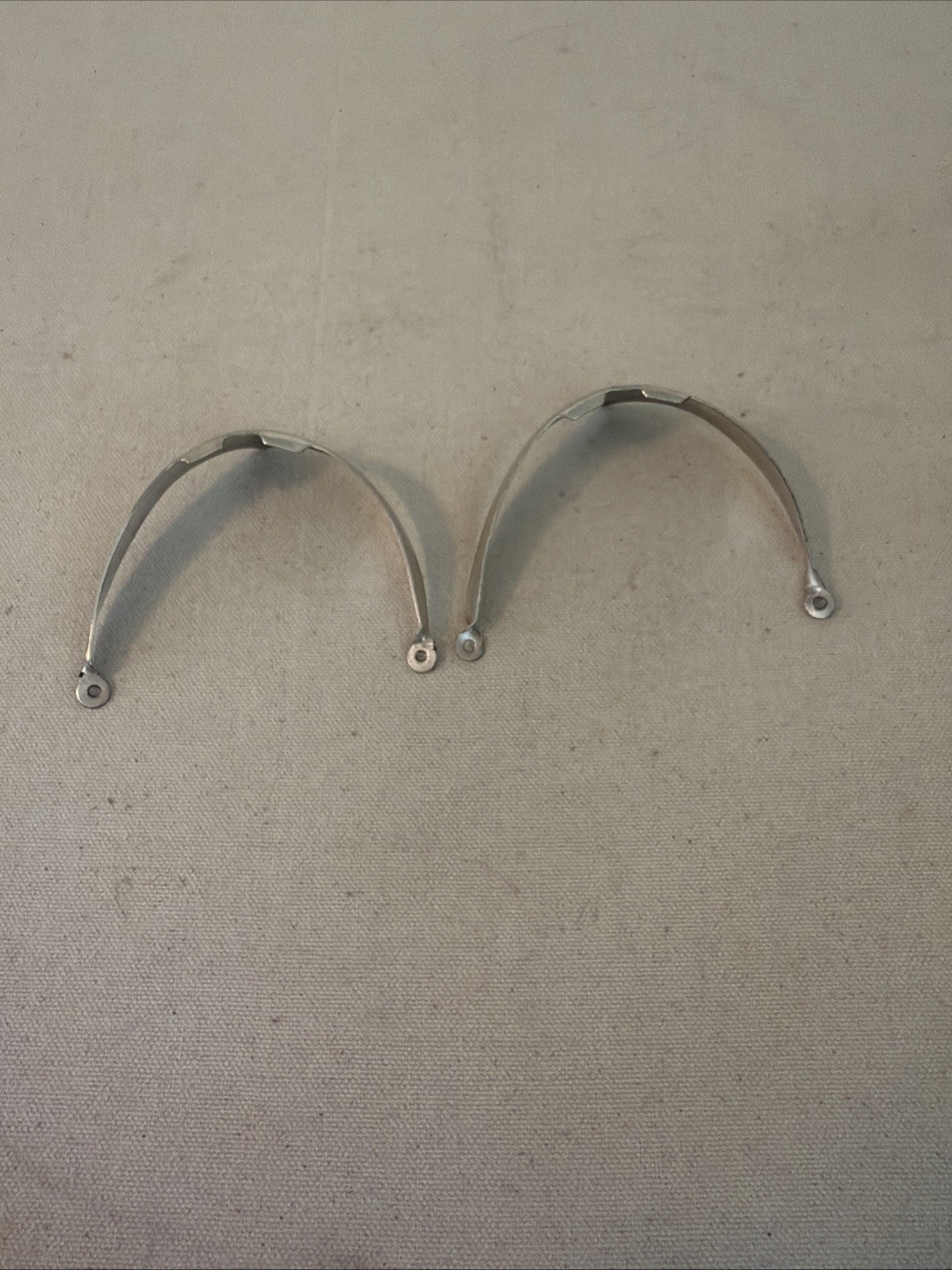 Silver Tone Solid Heel Cap NEW