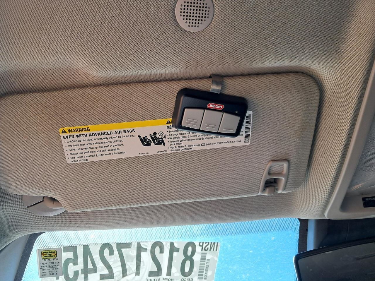 EQUINOX 2014 Glove Box 4825898