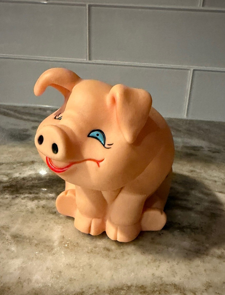 Vintage Radio Shack Refrigerator Pig Snack Alert Pig Gag Gift Works!