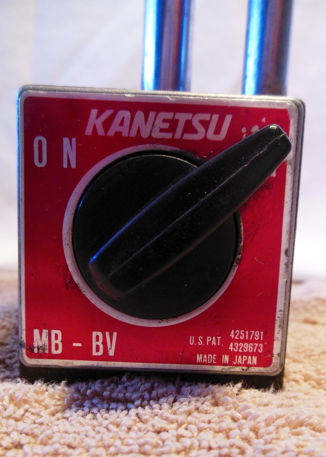 Kanetsu Magnetic Base Dial Test Indicator with Dial