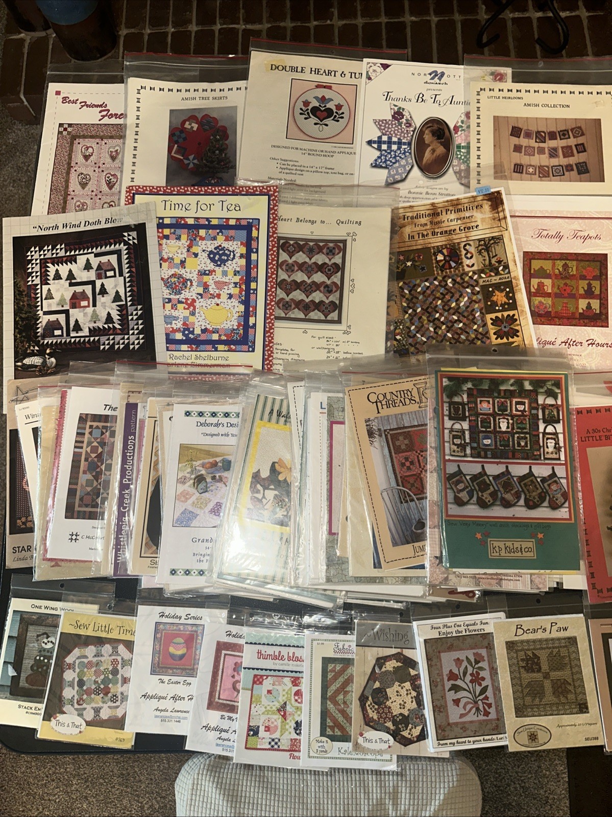 HUGE Lot 100  Quilt Patterns Vntg & Modern NEW Christmas Country Flowers Cabin
