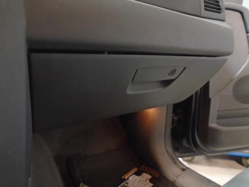 GRANDCHER 2005 Glove Box 1522929