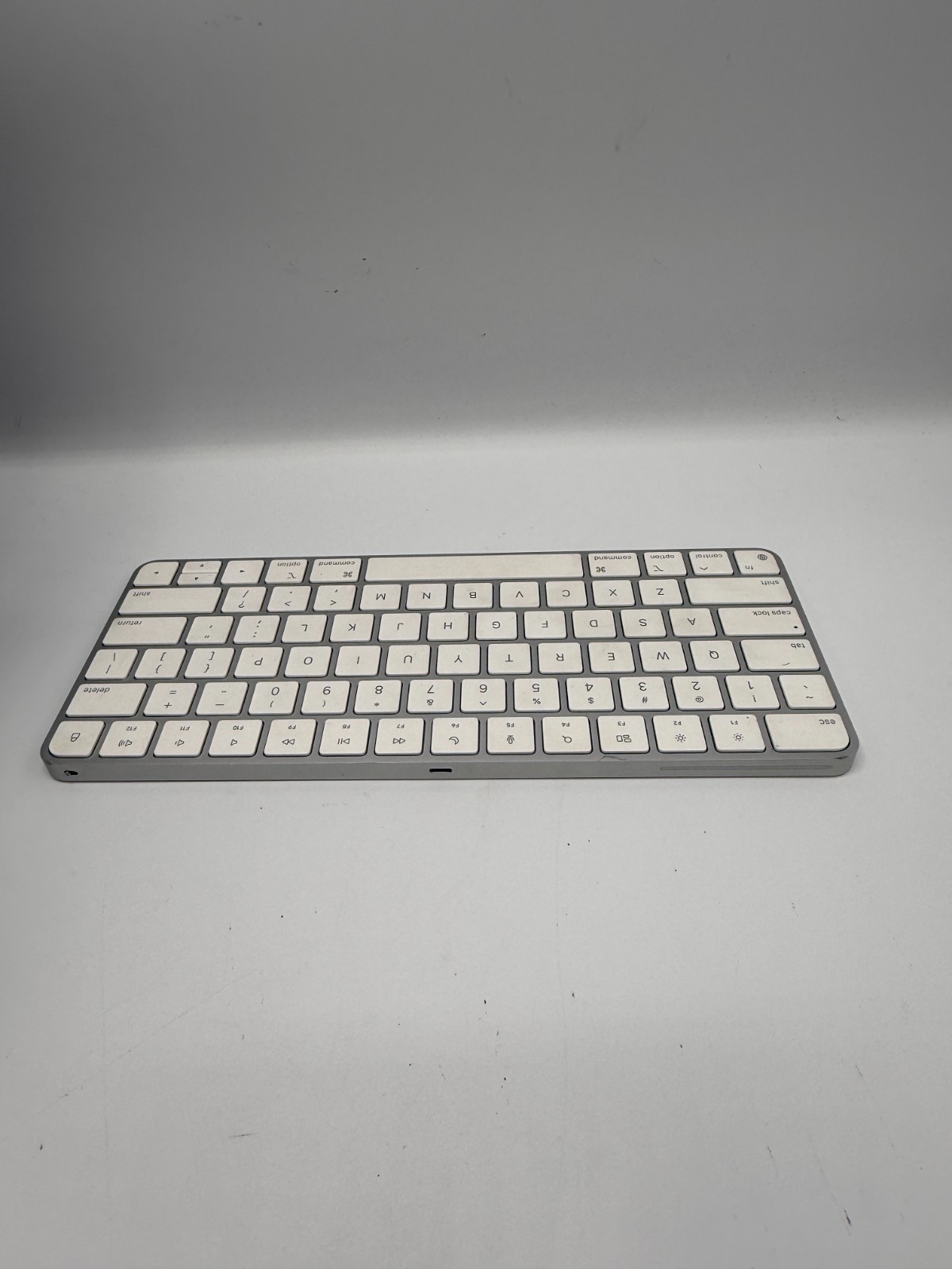 Genuine Apple Magic Keyboard - USB-C - A3203 Tested