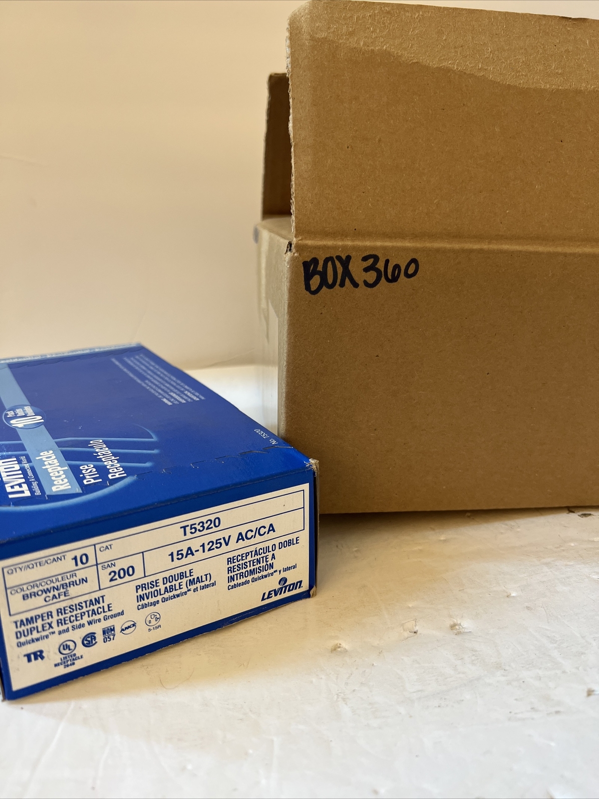 10 Pack Leviton T5320-W Tamper Resistant Duplex Receptacle 15A-125V Brown
