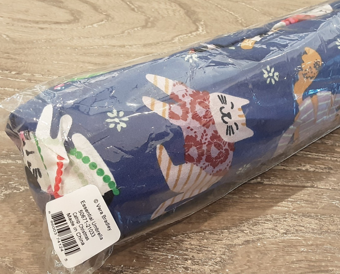 NWT Vera Bradley Essential Umbrella Catnip Christmas Cats Never Opened