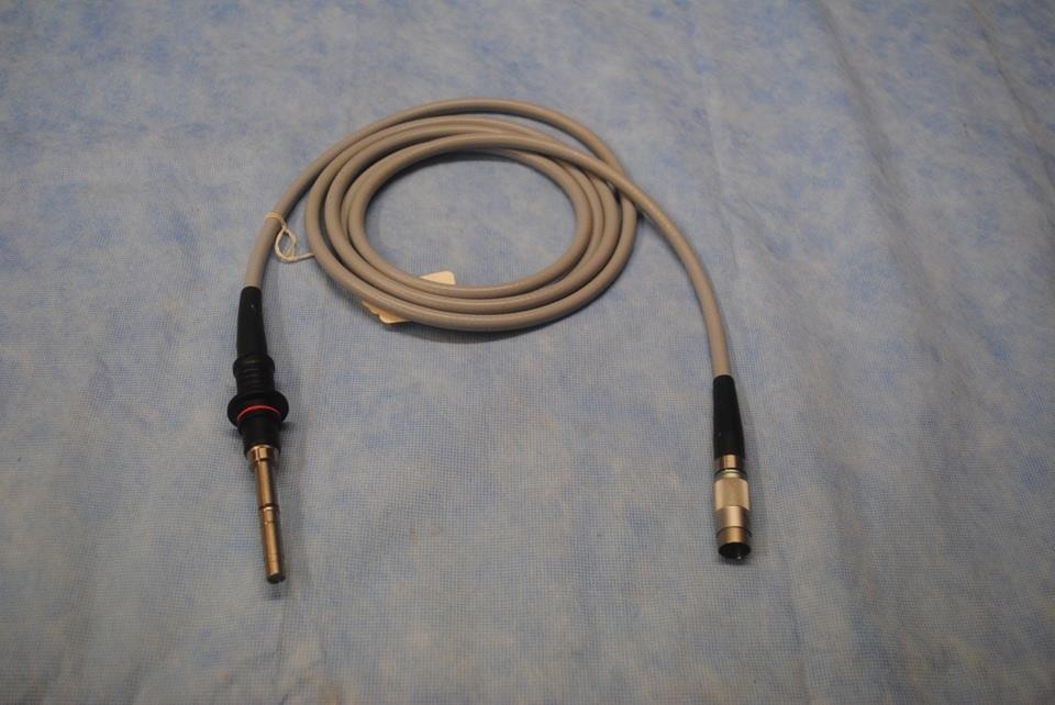 OLYMPUS A3292 FIRER OPTIC LIGHT CABLE-NO BROKEN FIBERS-WORKS GREAT
