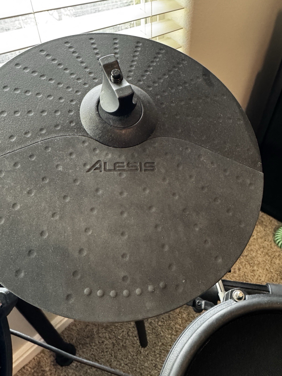 Alesis Nitro Digital Electronic Drum Kit Mesh Heads 8-Pad w/ Module DM7X