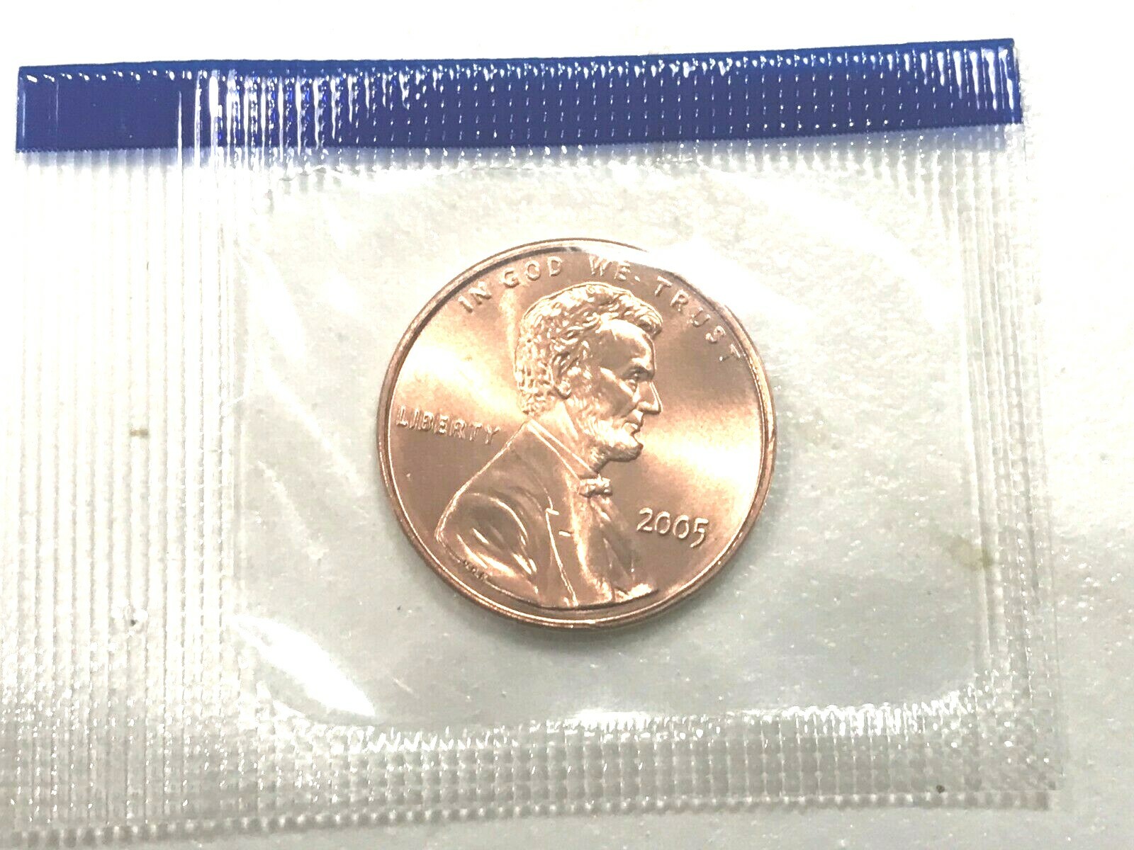 2005 P & D Lincoln Cent SATIN FINISH in Mint Cello