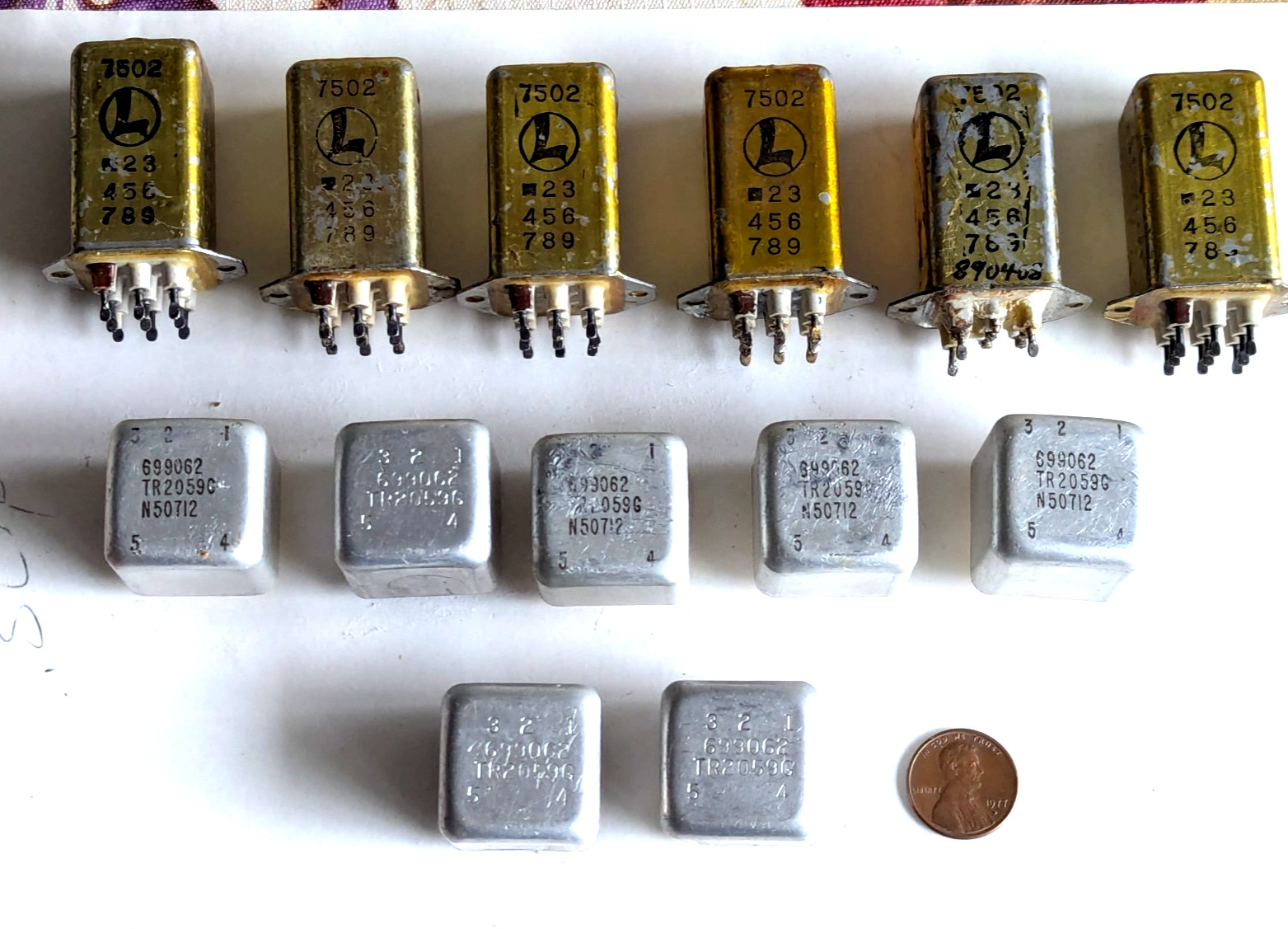 Six Vintage Lionel 7502 Rare 1950's, Transformers. & Seven TR 2059G Transformers