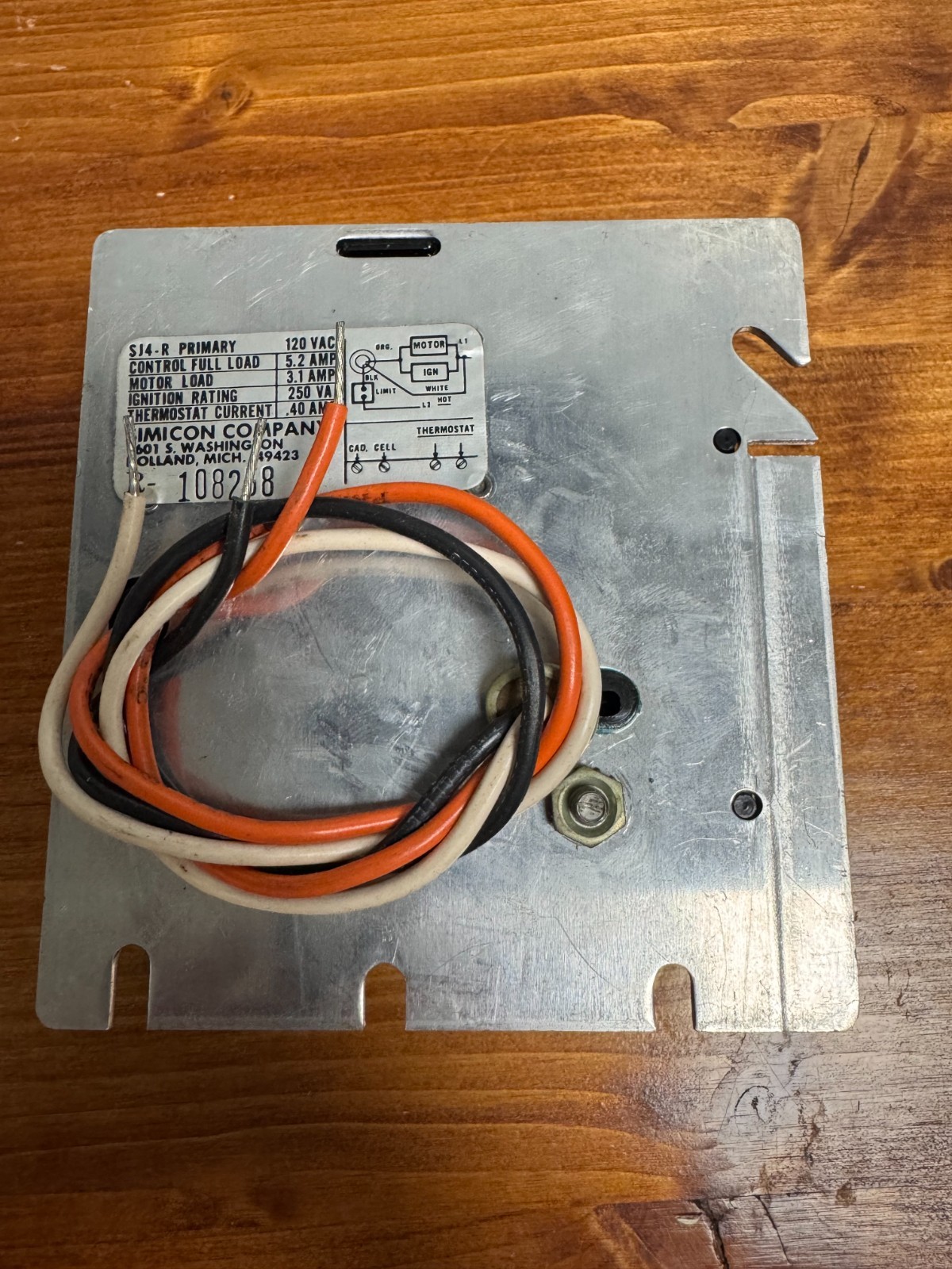 Simicon SJ4-R Solid State Oil Safety Control Primary Burner Control New OB