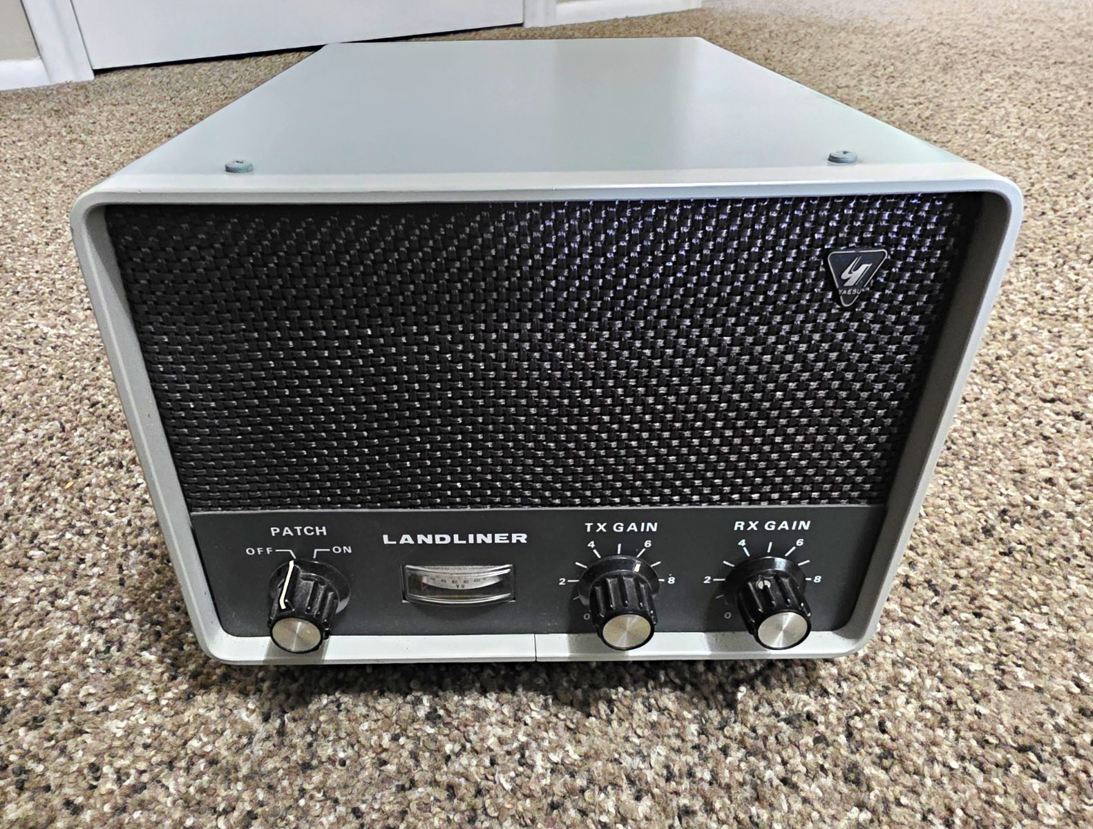 Yaesu Landliner Speaker w/ TX Gain, RX Gain & Patch Controls for Yaesu