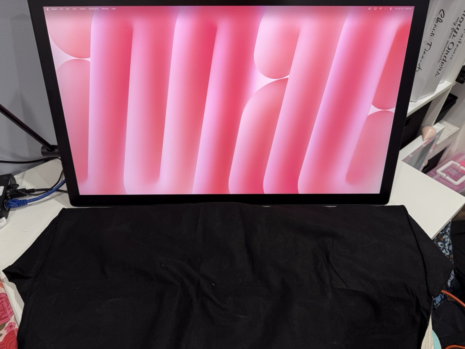 Wacom Cintiq 24 Touch Drawing Tablet with Screen, 23.8 inch Display, Pro Pen 3
