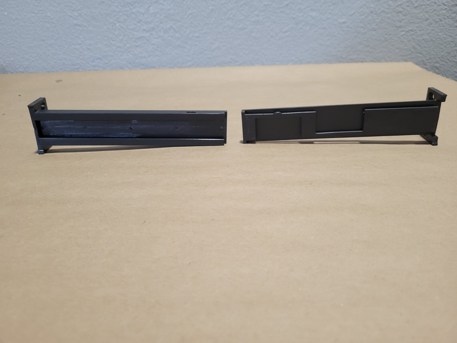 Sennheiser brackets for wireless audio receiver Mounting Em 1031-u Used Ears