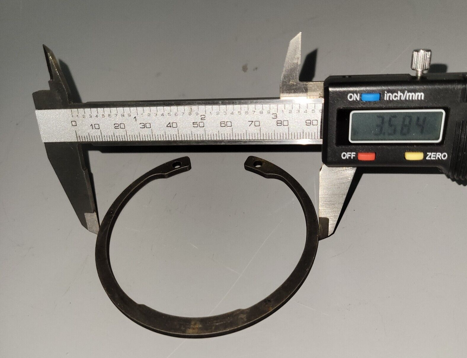 Lot of 5 Internal Snap Retaining Ring 3.5" exterior 3.2" Interior (B444)