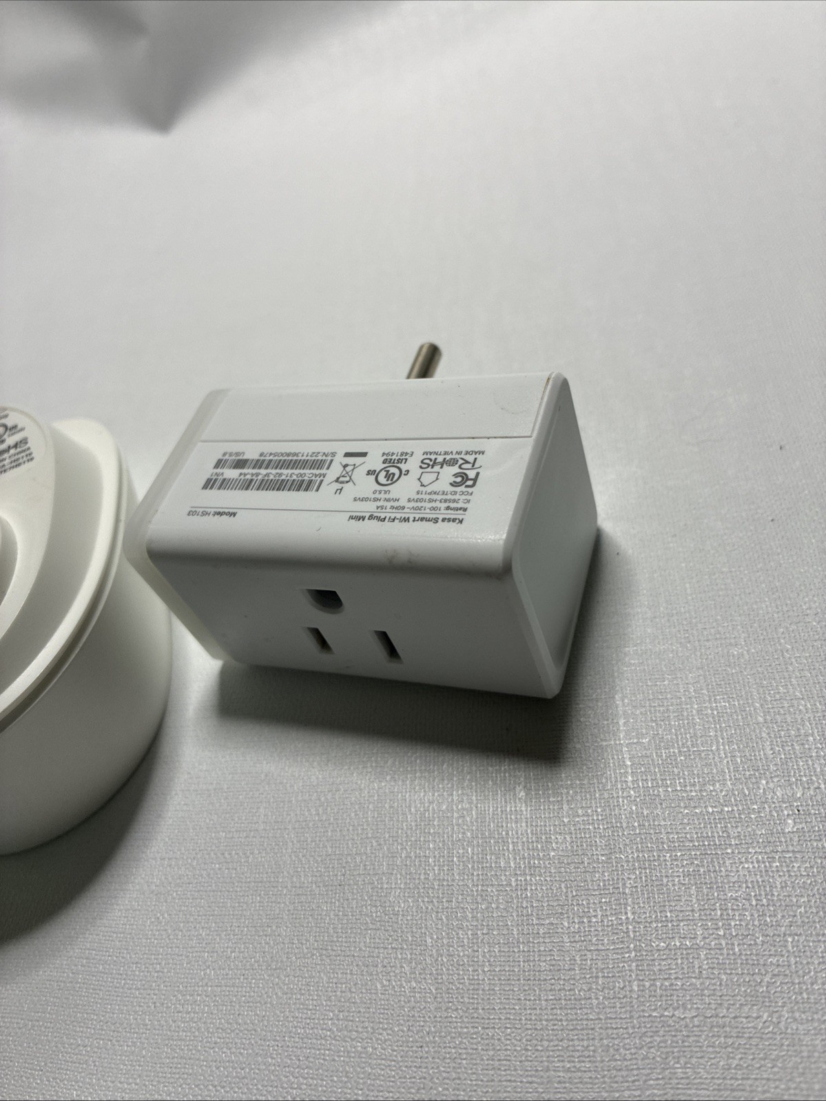 TP-Link Kasa HS103 Smart Wi-Fi Plug & HS110 Plug