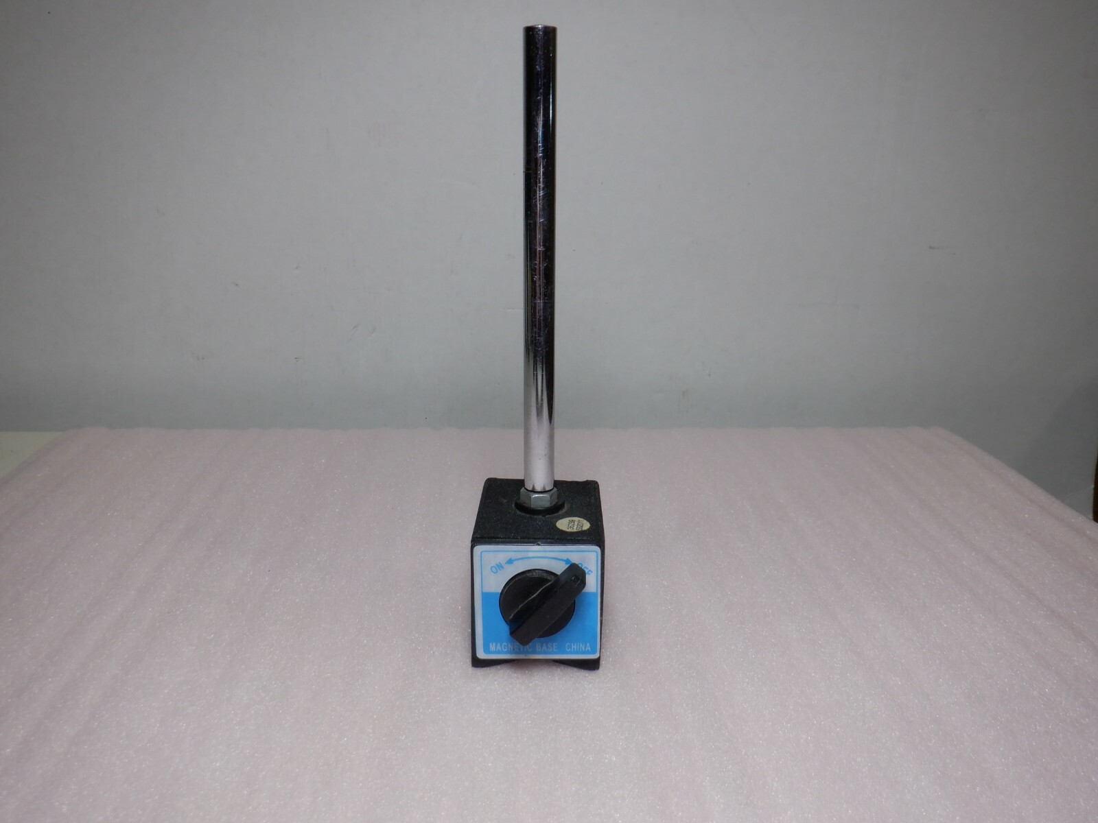 UNBRANDED MAGNETIC BASE