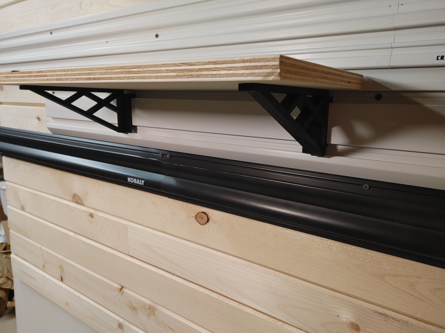 Shelf Bracket For Gladiator GearTrack Storage Rail/ SlatWall- Large