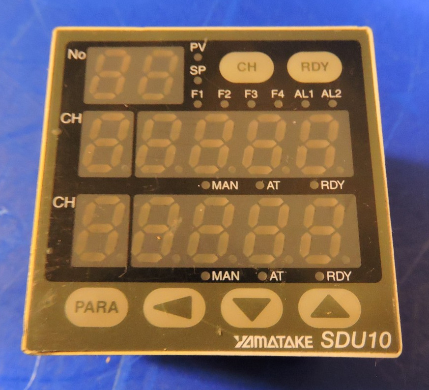 Yamatake SDU10 Temperature Controller SDU10T0100 "FAST FREE SHIPPING"