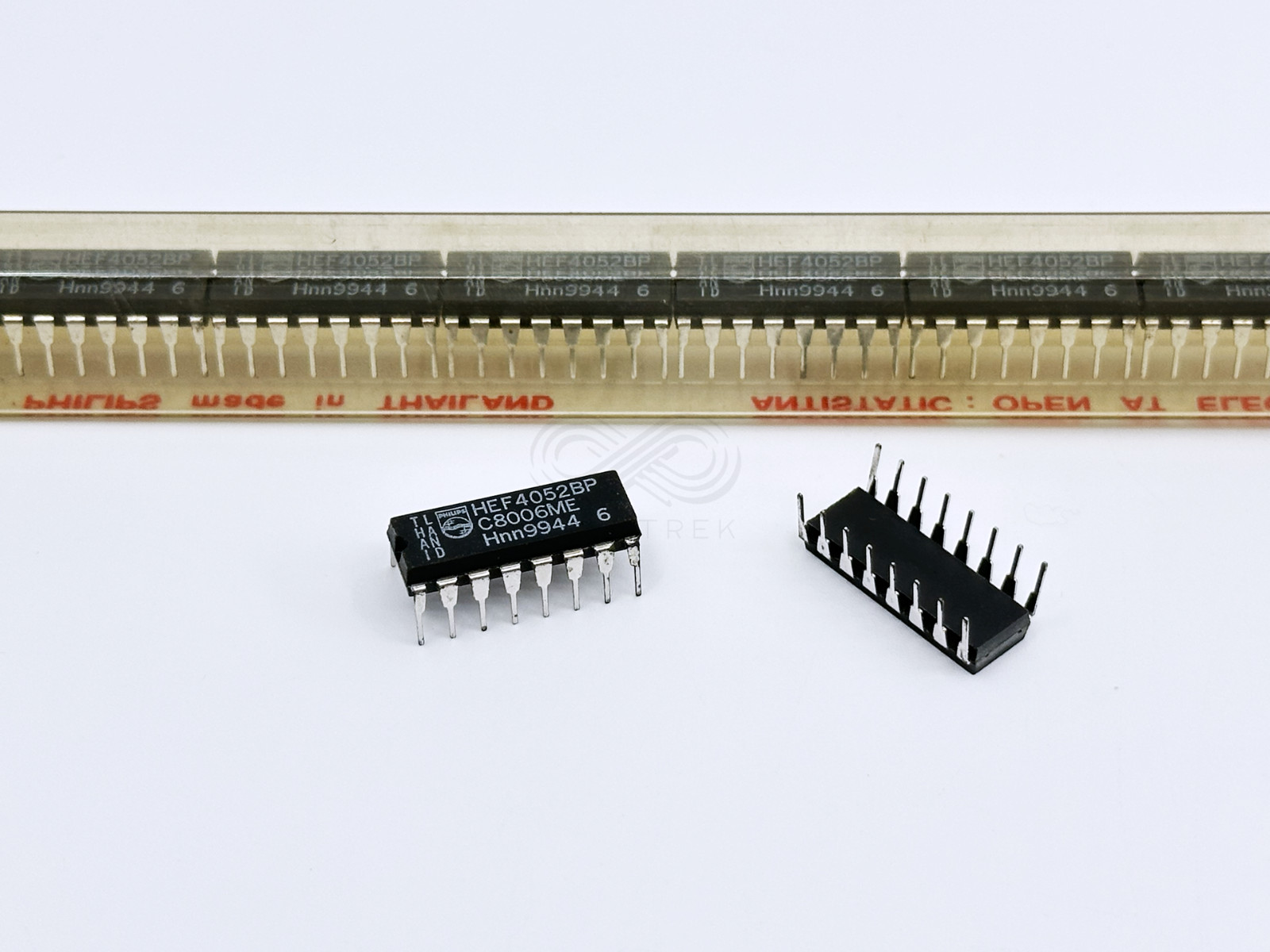 10PCS HEF4052BP Philips Dual 4-Ch Analog Switch Multiplexer Demultiplexer DIP-16