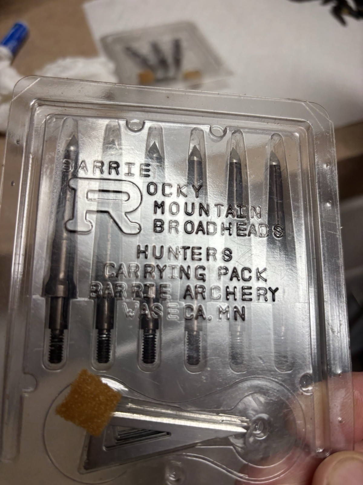 vintage rocky mountain broadheads