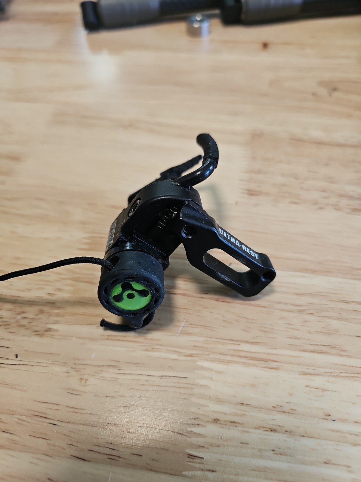 QAD HDX Arrow Rest Right Hand Black Fuse