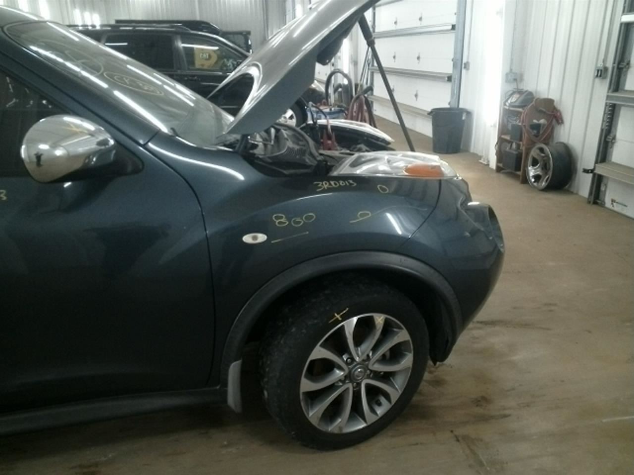 Passenger Right Front Spindle/Knuckle Fits 11-25 LEAF 104828424