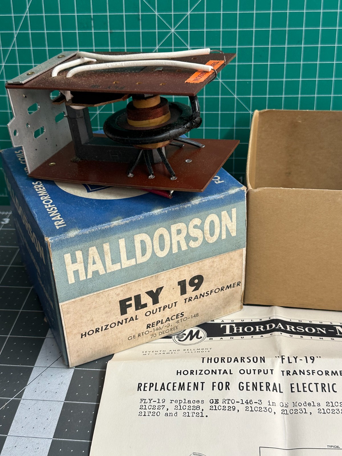 NOS Halldorson FLY-19 Transformer Horizontal Output GE RTO 146/-3 RTO-149
