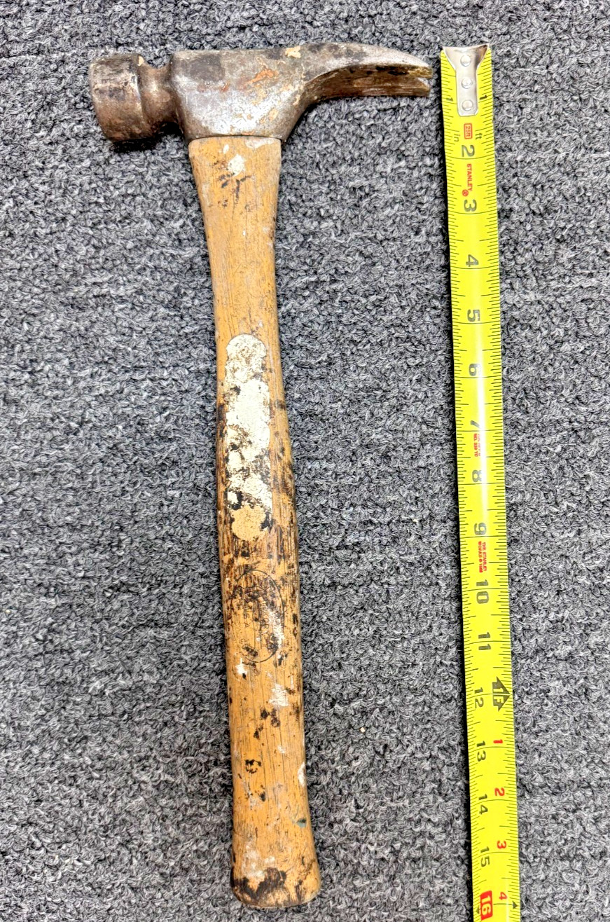 Decker The Framer 21 Oz Framing Hammer Smooth Face Hickory Handle USA