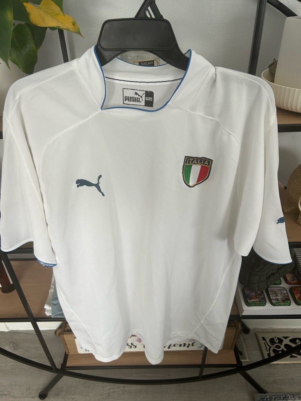 Men's Puma White Italy Soccer Jersey M with Blue Trim