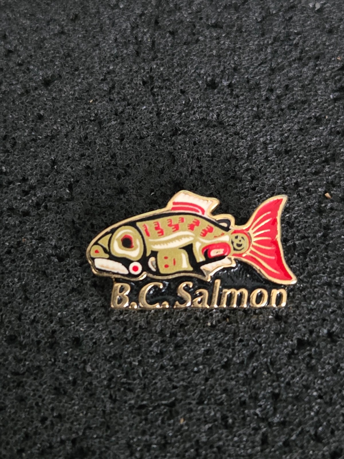 ➔ B.C. Salmon ➔ Pin/Pins ➔ From Collection * 26274