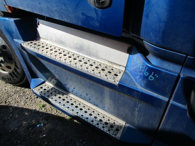 For 2019 FREIGHTLINER CASCADIA 126 SIDE FAIRING Left ,  FL