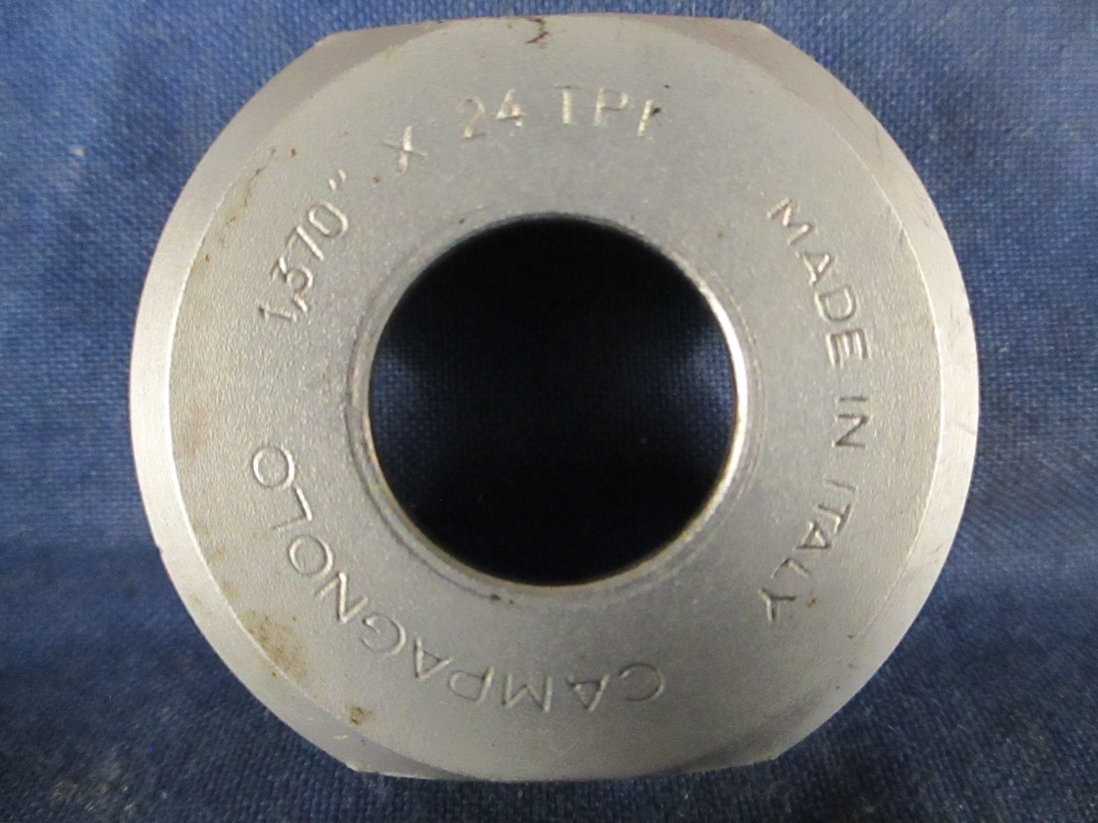 Excellent Campagnolo Record bottom bracket fixed cup English 1.370" x 24 Thin