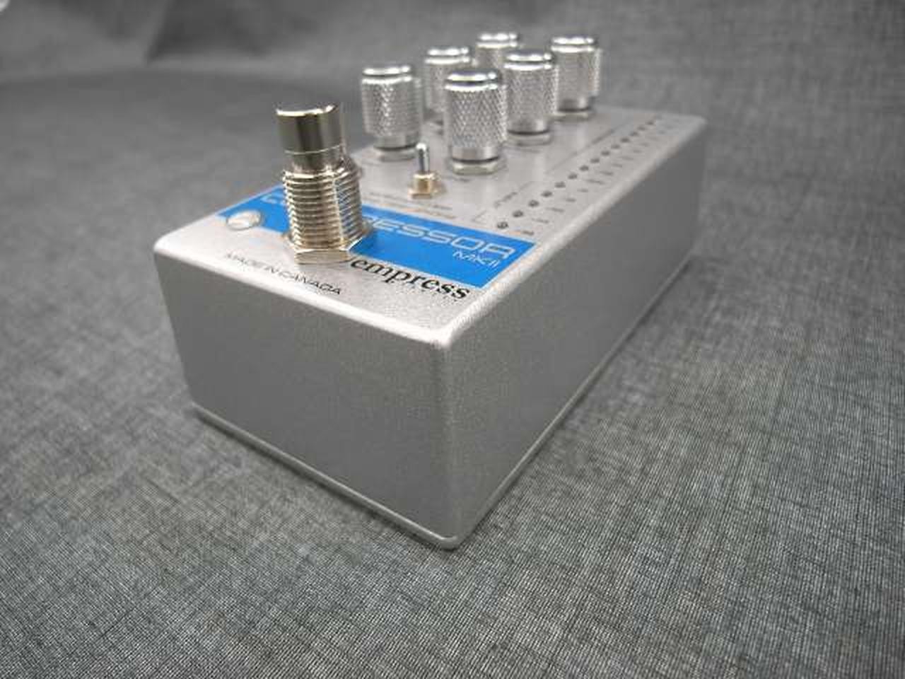 Empress Effects Compressor MkII Silver Sparkle Guitar Effect Pedal w/ Box