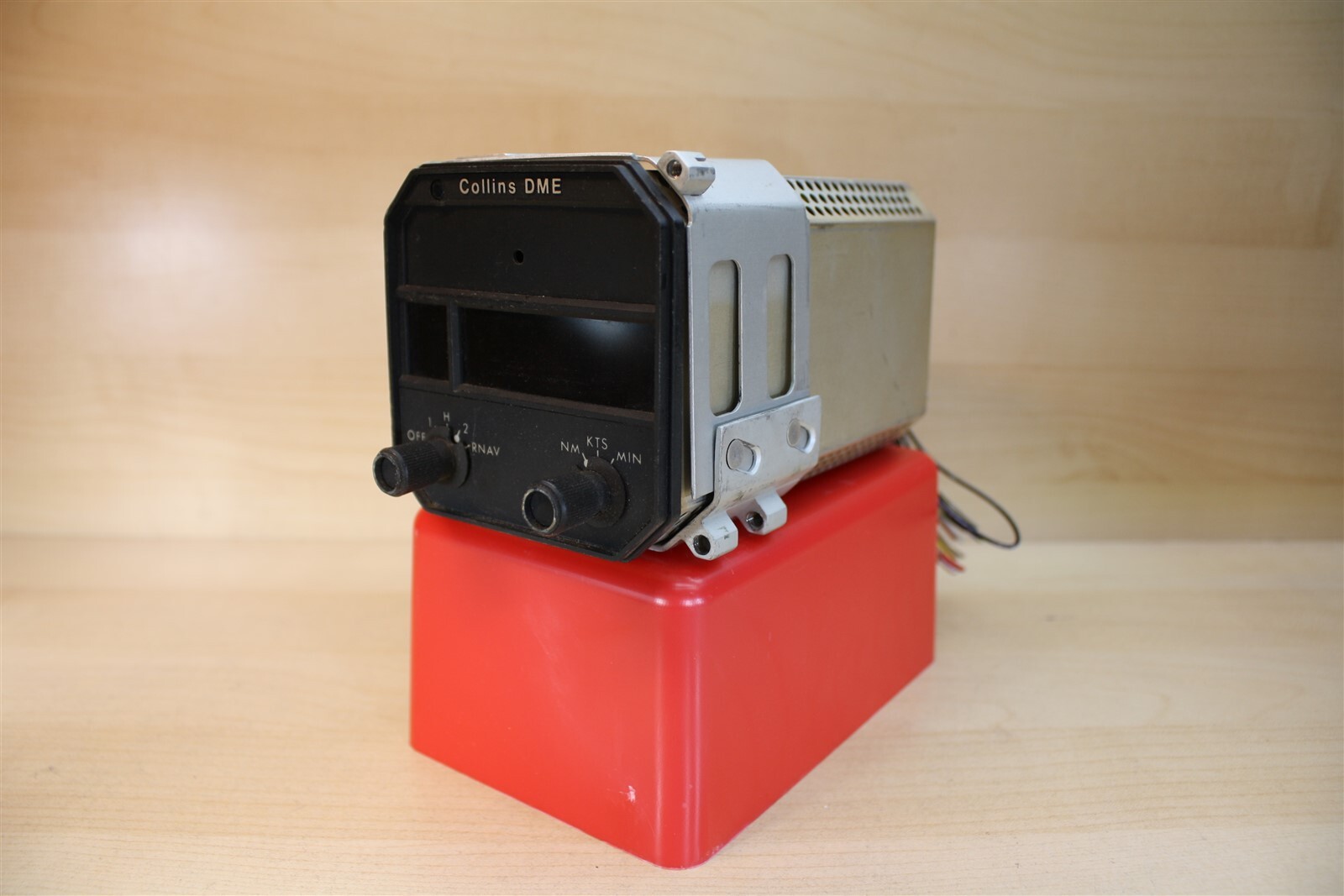 Collins IND-450C DME Indicator 622-5588-001