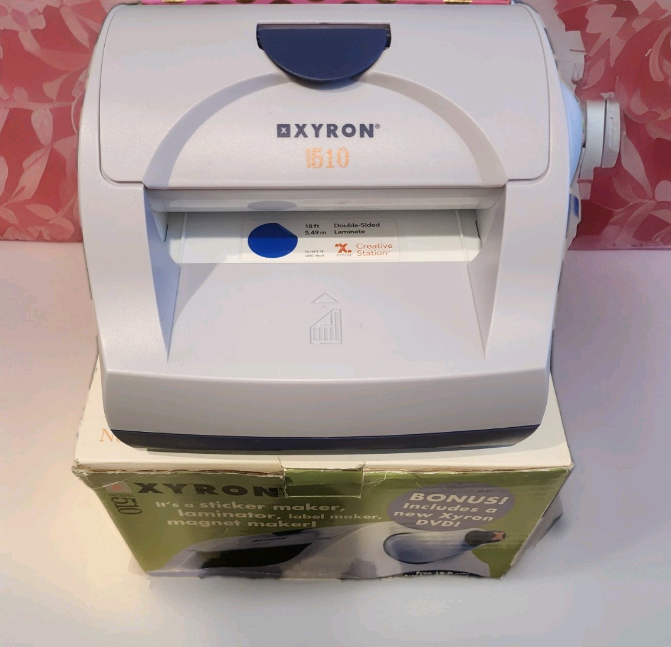 Xyron 510 Laminator Sticker Sign and Magnet Maker No heat No electricity