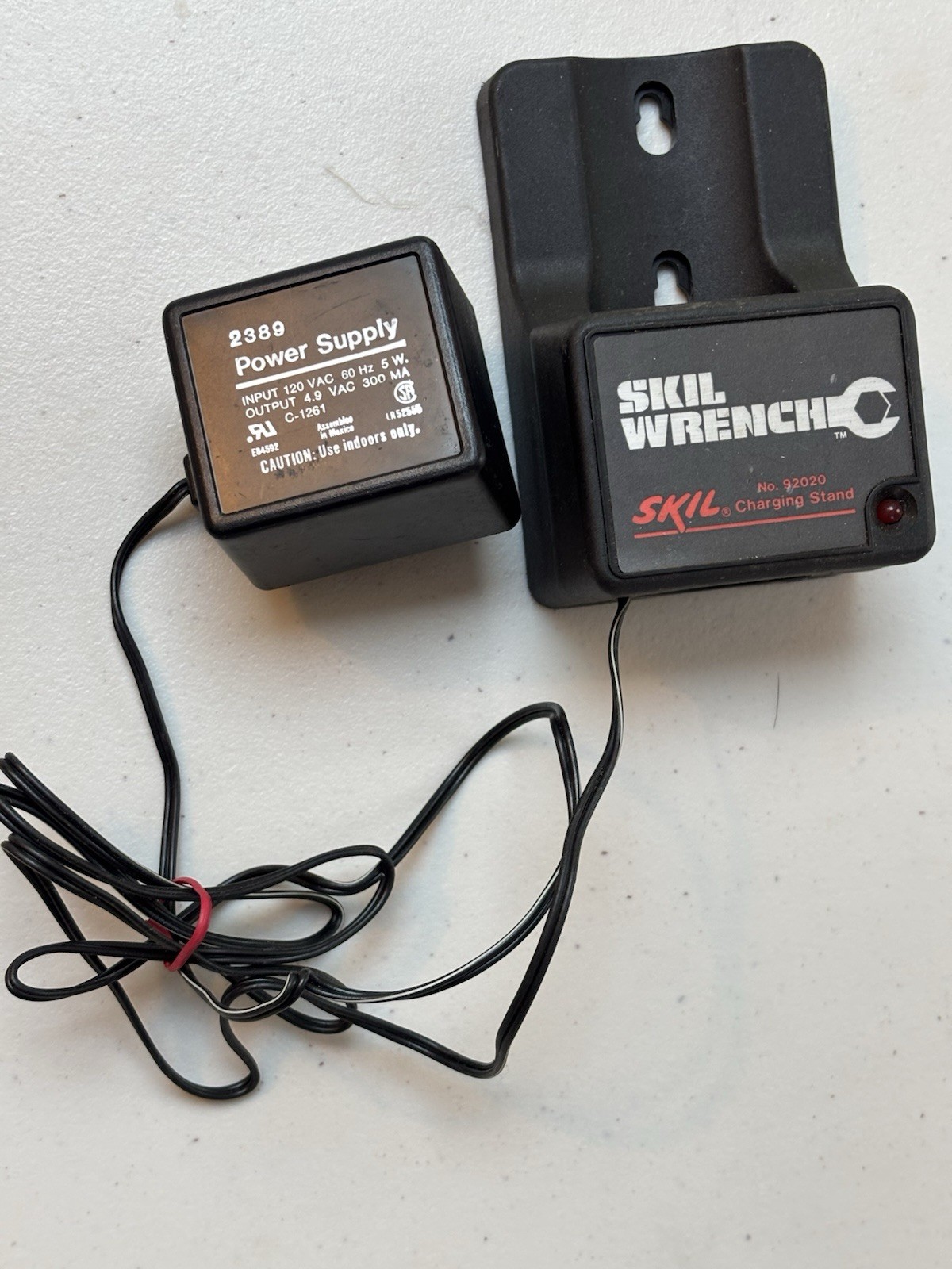 Power Supply Charging Stand