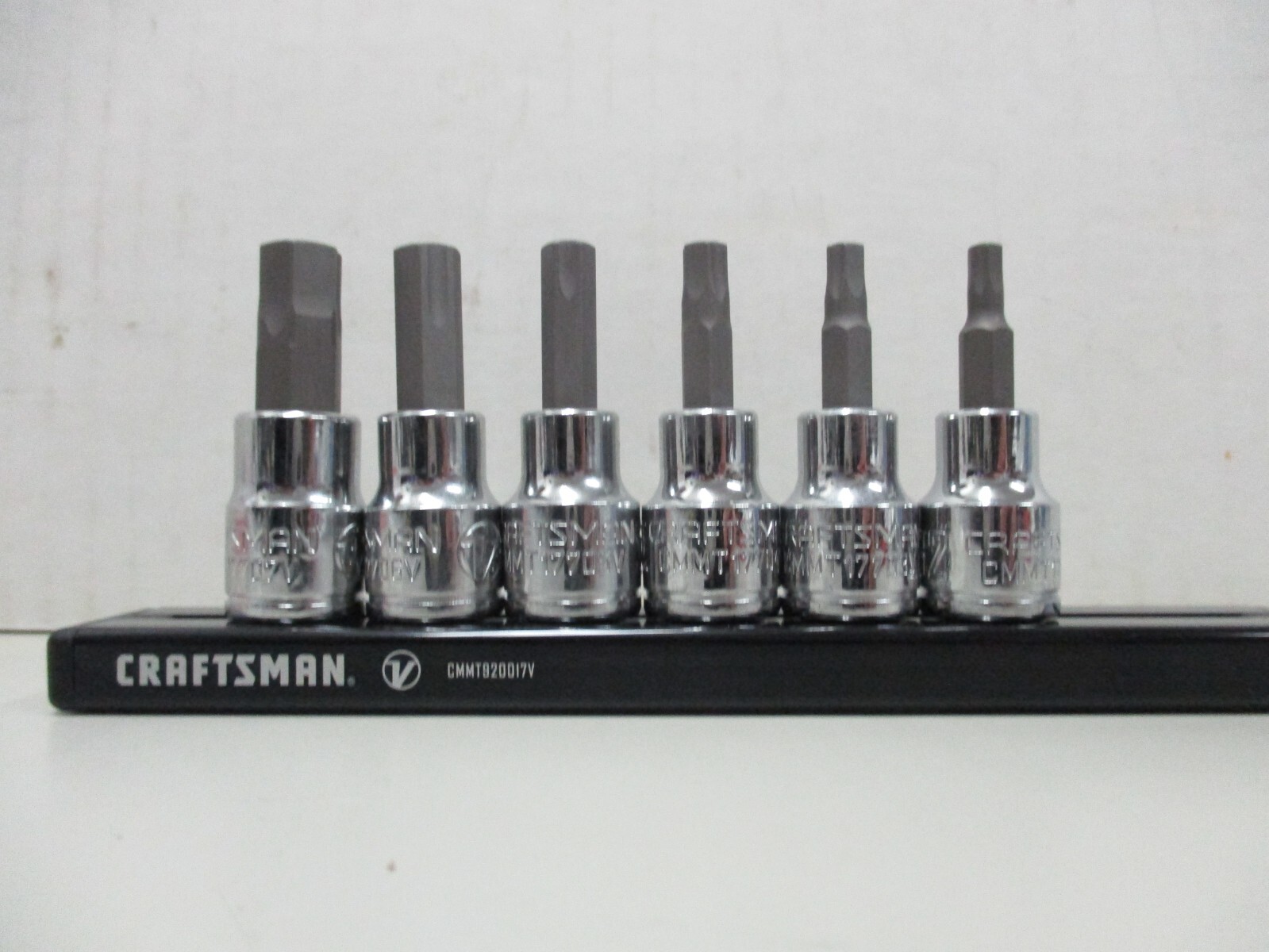 Craftsman V Series 6 pc SAE Hex Bit Socket Set on Magnetic Rail