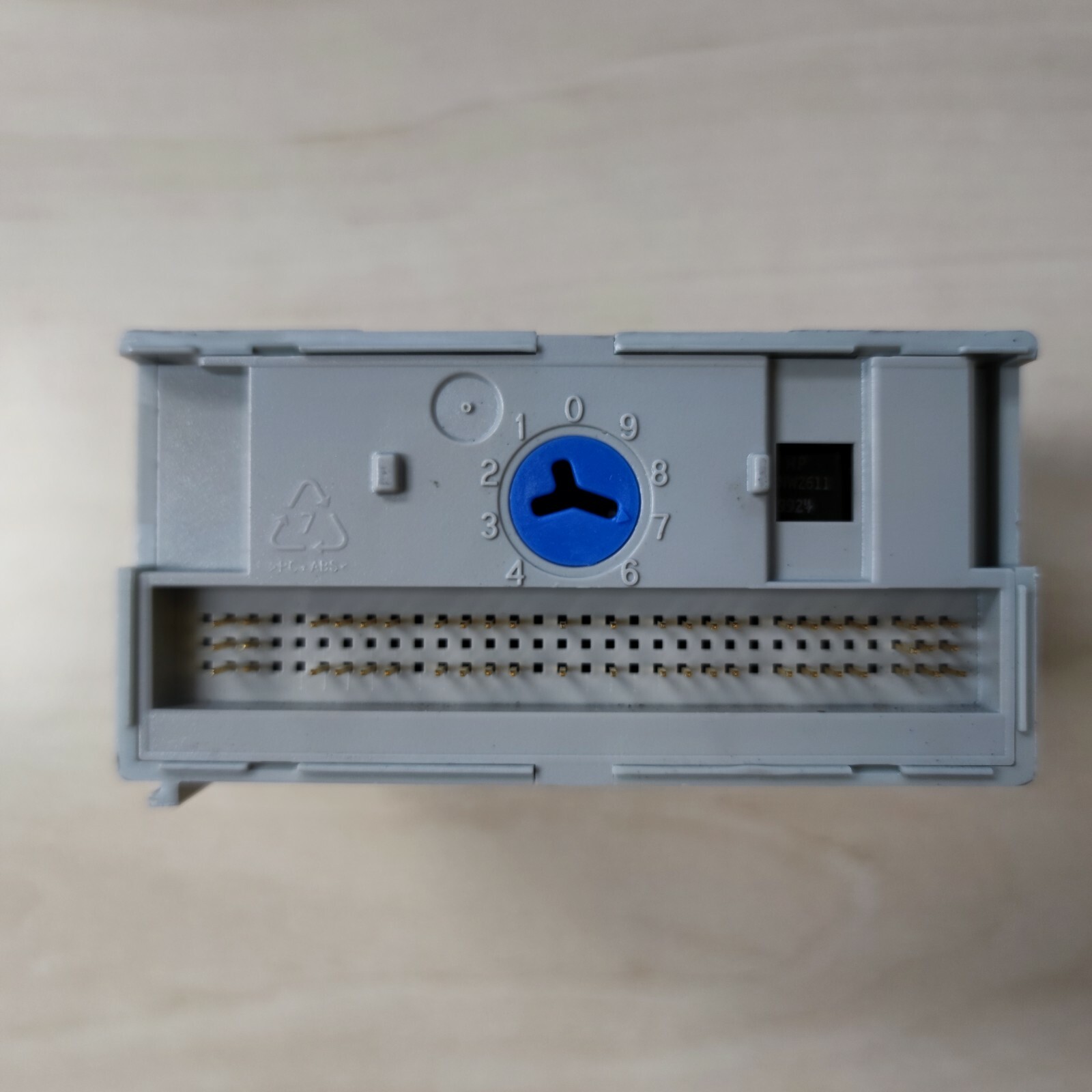 Allen-Bradley 1797-OB4D FlexEx 4-point digital output module, source output