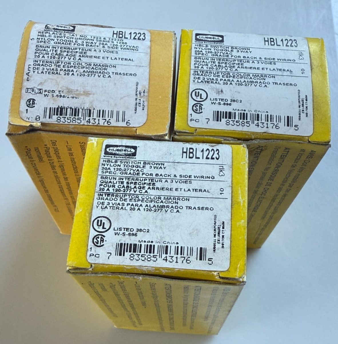 Hubbell HBL1223  (QUANTITY 3)